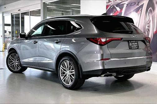 Liquid Carbon Metallic 2022 Acura MDX Advance