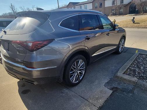 2022 Acura MDX Advance