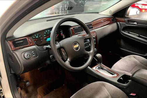 2009 Chevrolet Impala LS