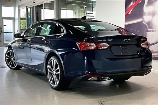 Northsky Blue Metallic 2022 Chevrolet Malibu Premier