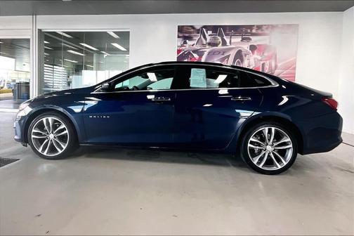 Northsky Blue Metallic 2022 Chevrolet Malibu Premier