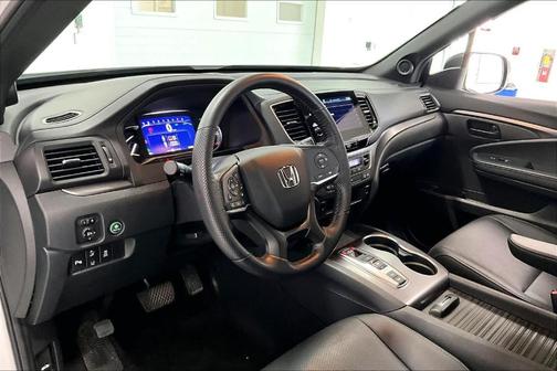 Platinum White Pearl 2022 Honda Passport EX-L