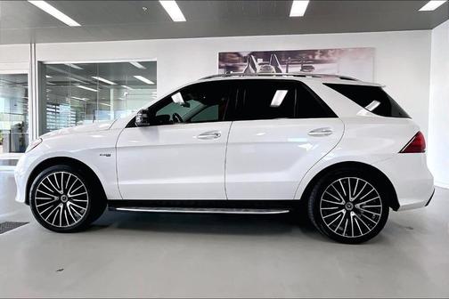 designo Diamond White Metallic 2018 Mercedes-Benz AMG GLE 43 Base 4MATIC