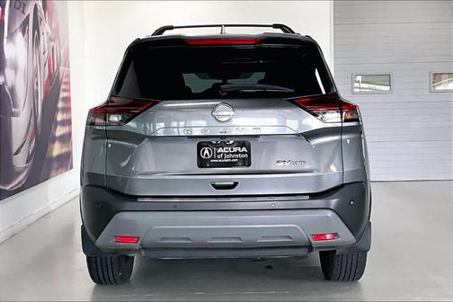 Gun Metallic 2022 Nissan Rogue SV