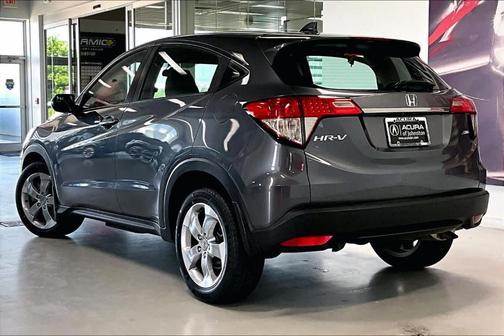 Modern Steel Metallic 2021 Honda HR-V LX