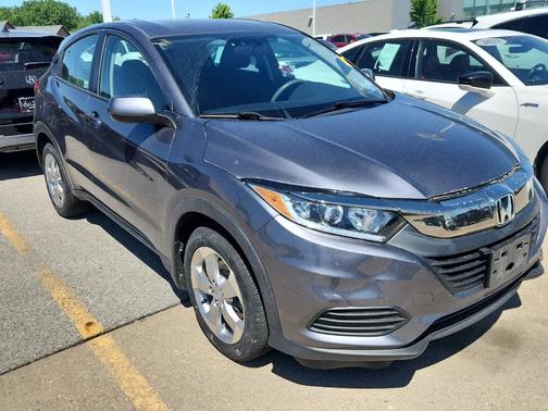 Modern Steel Metallic 2021 Honda HR-V LX