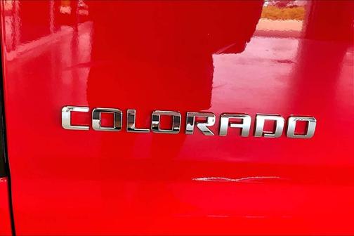 Red 2016 Chevrolet Colorado LT