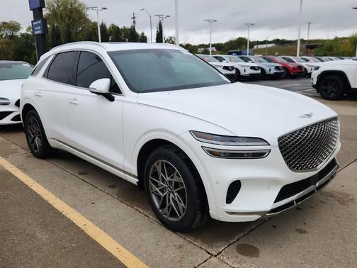 2023 Genesis GV70 2.5T