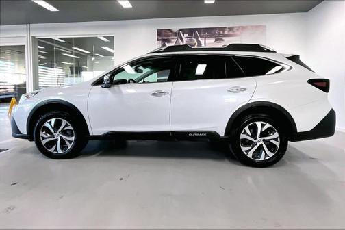 2022 Subaru Outback Touring