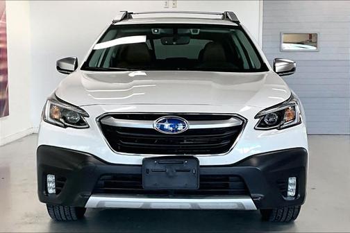 2022 Subaru Outback Touring