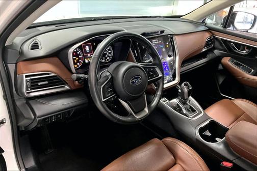 2022 Subaru Outback Touring