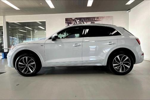 2023 Audi Q5 45 S line Premium Plus