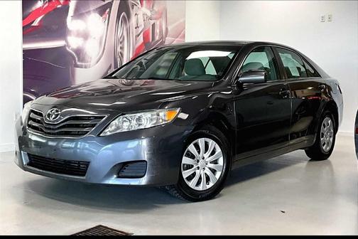 2010 Toyota Camry LE