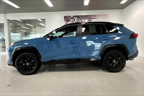 2022 Toyota RAV4 Hybrid XSE
