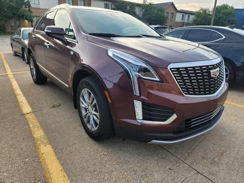 2022 Cadillac XT5 Premium Luxury