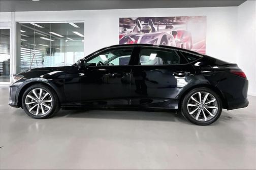 2024 Acura Integra Base