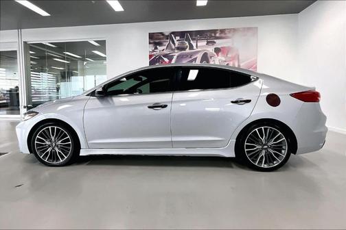 2018 Hyundai ELANTRA Sport