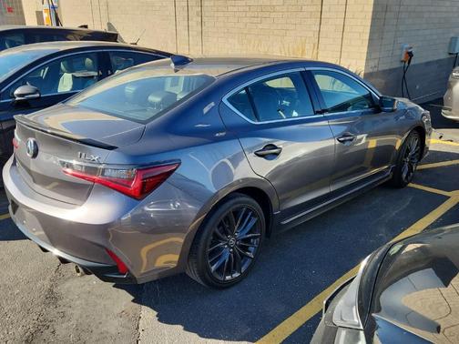 2022 Acura ILX Premium & A-SPEC Packages