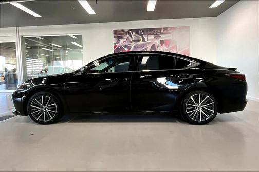 2023 Lexus ES 350 