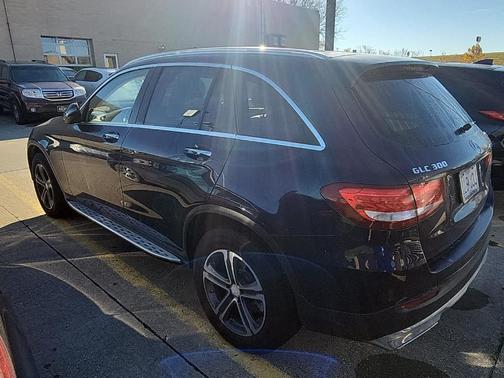 2016 Mercedes-Benz GLC-Class GLC 300 4MATIC