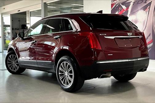 2017 Cadillac XT5 Luxury