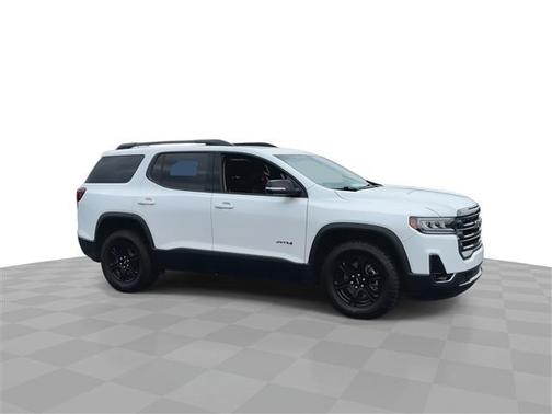 2023 GMC Acadia AWD AT4