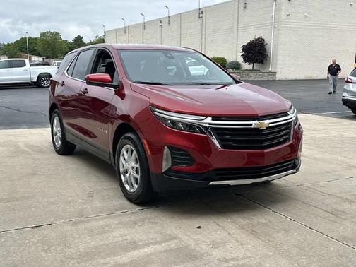 Radiant Red Tintcoat 2024 Chevrolet Equinox LT