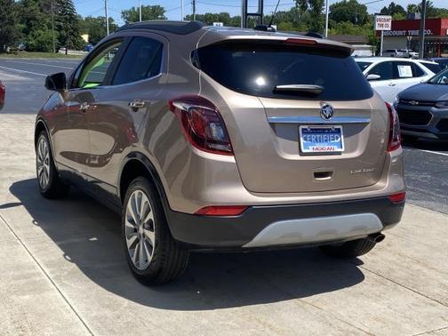 Photo 5 of 26 of 2019 Buick Encore Preferred