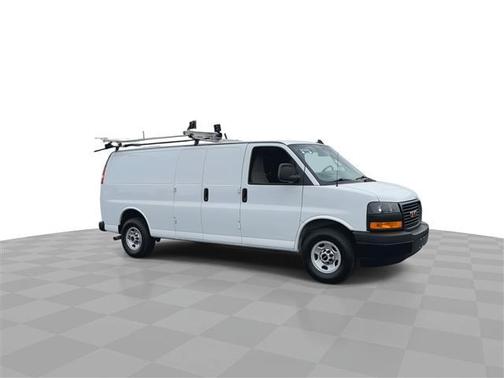 2022 GMC Savana 2500 Work Van