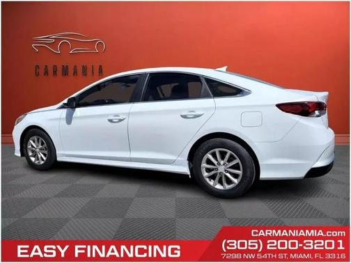 2018 Hyundai SONATA SE