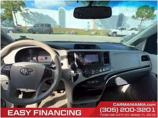 2014 Toyota Sienna LE