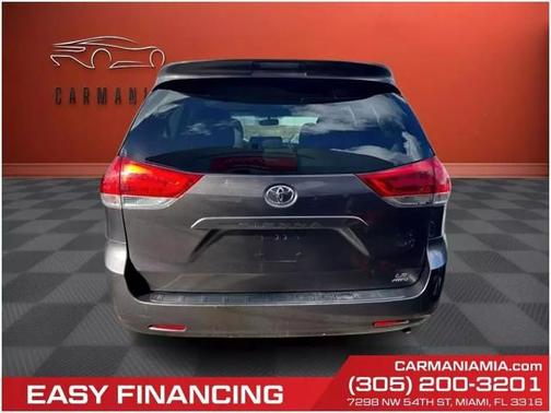 2014 Toyota Sienna LE