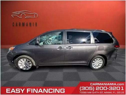 2014 Toyota Sienna LE