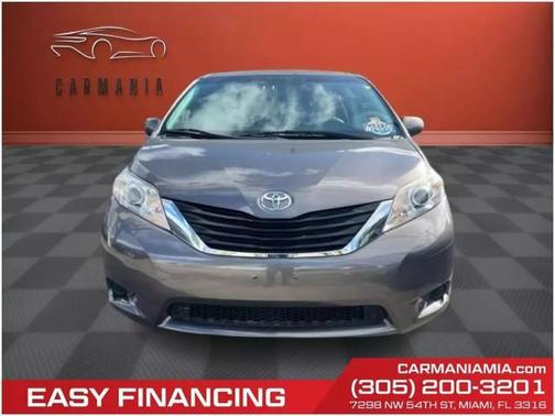 2014 Toyota Sienna LE