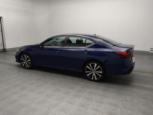 2020 Nissan Altima SR FWD