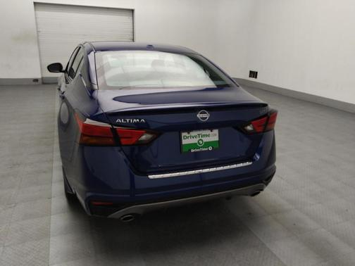 2020 Nissan Altima SR FWD