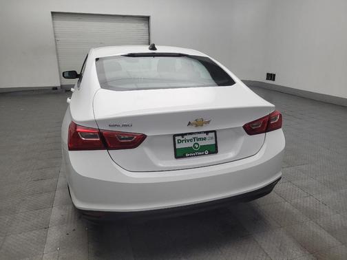 Summit White 2023 Chevrolet Malibu 1LS