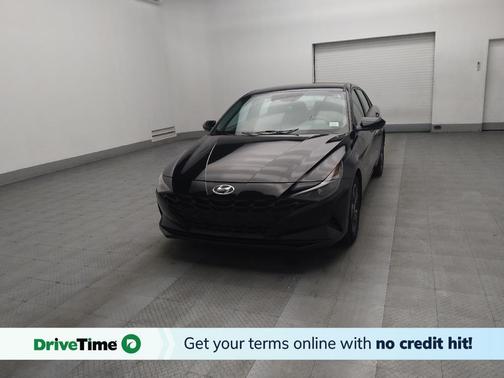 Phantom Black 2022 Hyundai ELANTRA SEL