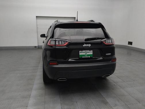 Diamond Black Crystal Pearlcoat 2022 Jeep Cherokee Latitude Lux