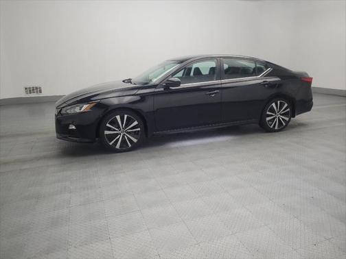 2020 Nissan Altima SR FWD