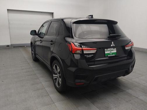 Labrador Black Pearl 2022 Mitsubishi Outlander Sport 2.0 SP