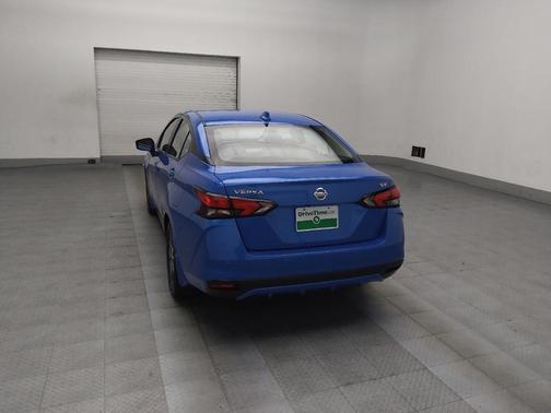 2021 Nissan Versa 1.6 SV