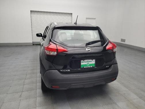 2019 Nissan Kicks SV