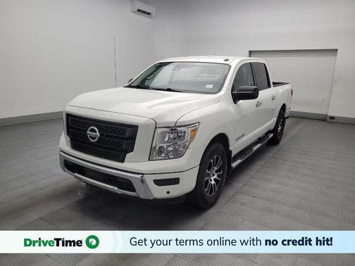 2021 Nissan Titan SV
