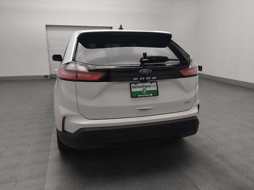 2023 Ford Edge SE