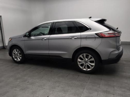 Iconic Silver Metallic 2020 Ford Edge Titanium