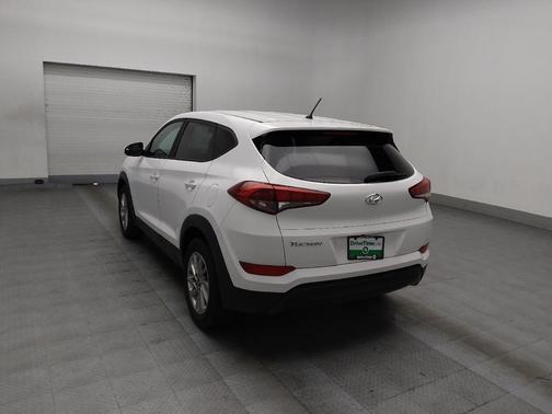 2018 Hyundai TUCSON SE