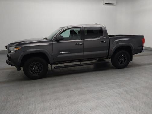 2016 Toyota Tacoma SR5