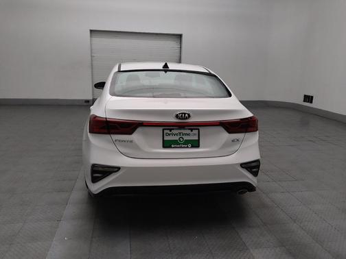 Snow White Pearl 2021 Kia Forte EX