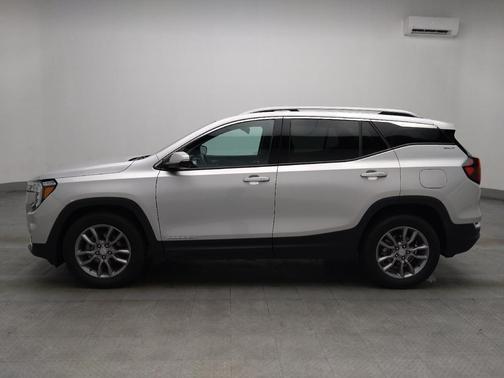 Quicksilver Metallic 2022 GMC Terrain SLT